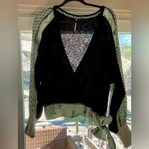 Free People M flowy long sleeve top